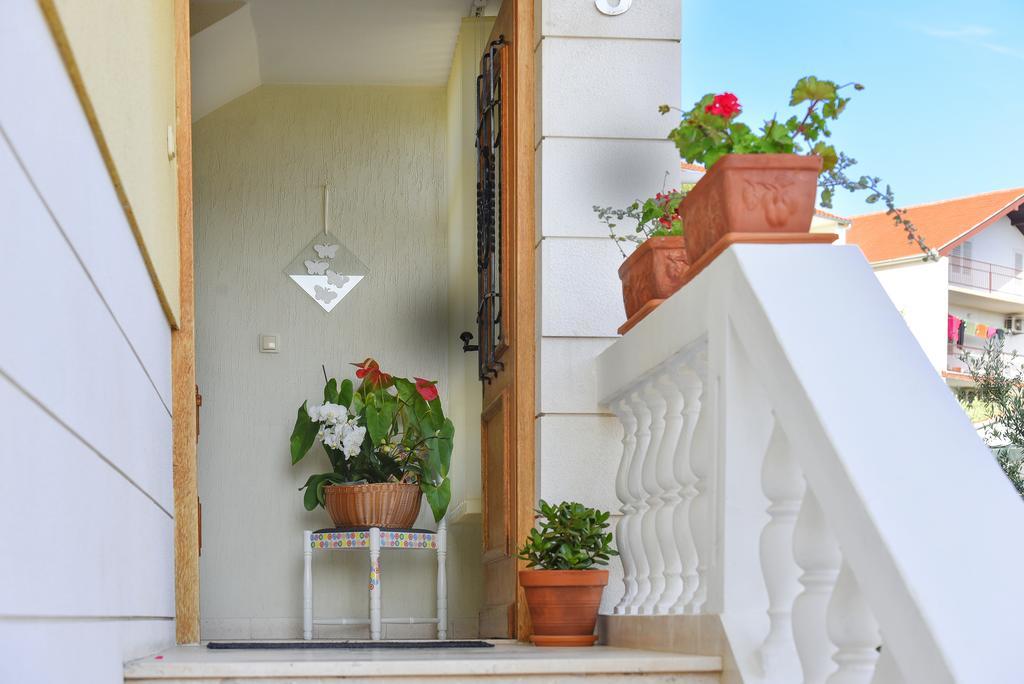 Villa Slavica 1 Vodice Kültér fotó