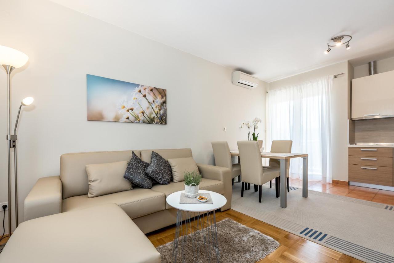 Villa Slavica 1 Vodice Kültér fotó