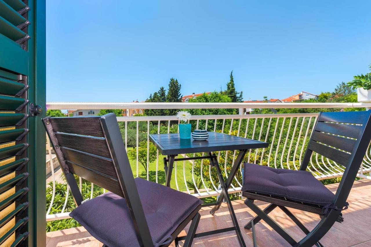Villa Slavica 1 Vodice Kültér fotó